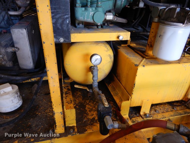 image for item DH2132 2013 Quadex SprayMaster manhole mortar lining installation trailer