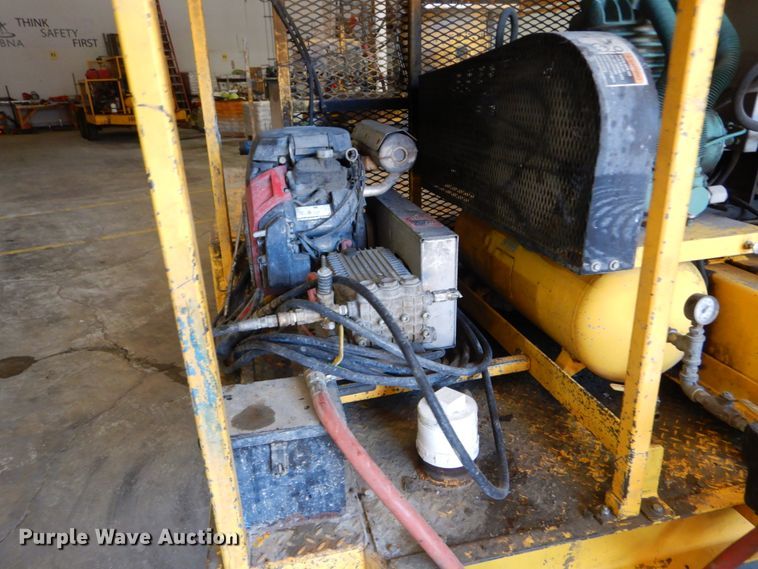 image for item DH2132 2013 Quadex SprayMaster manhole mortar lining installation trailer