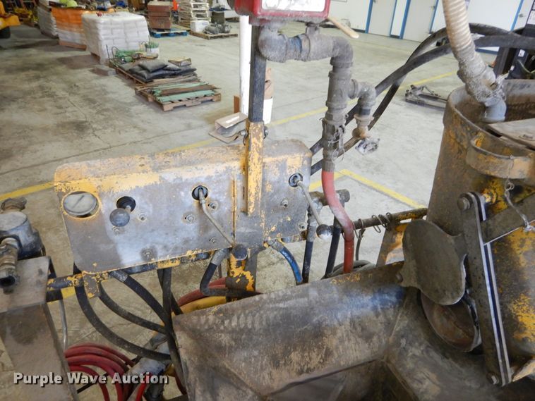 image for item DH2132 2013 Quadex SprayMaster manhole mortar lining installation trailer