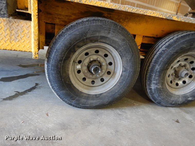 image for item DH2132 2013 Quadex SprayMaster manhole mortar lining installation trailer