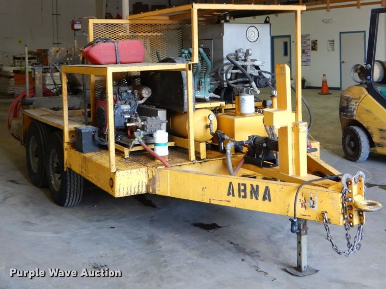 image for item DH2133 2013 Quadex SprayMaster manhole mortar lining installation trailer