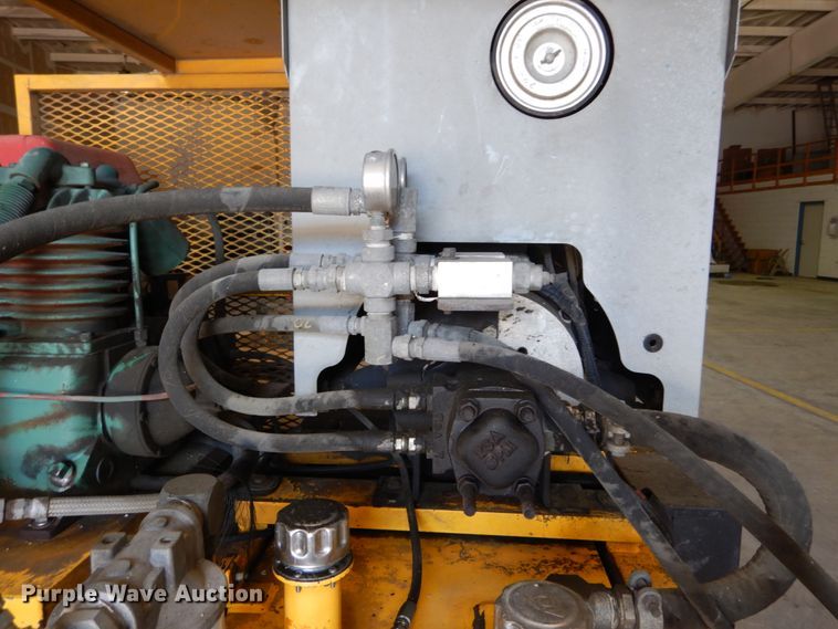 image for item DH2133 2013 Quadex SprayMaster manhole mortar lining installation trailer