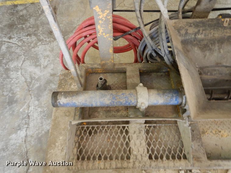 image for item DH2133 2013 Quadex SprayMaster manhole mortar lining installation trailer