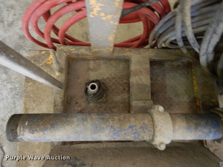 image for item DH2133 2013 Quadex SprayMaster manhole mortar lining installation trailer