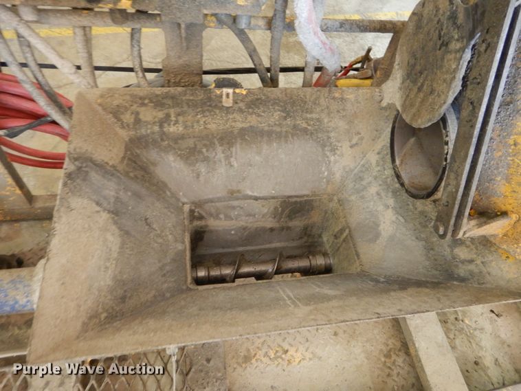 image for item DH2133 2013 Quadex SprayMaster manhole mortar lining installation trailer