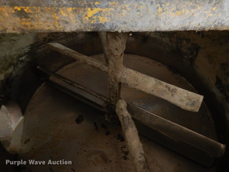 image for item DH2133 2013 Quadex SprayMaster manhole mortar lining installation trailer