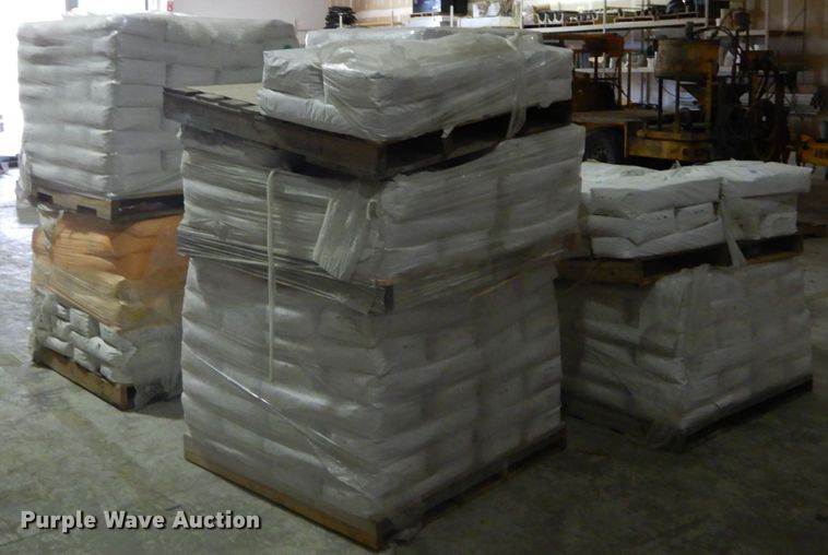 image for item DH2134 Parson MH Liner microsilica cement mortar