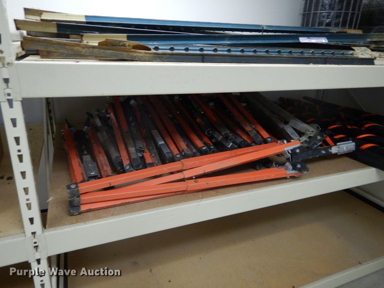 image for item DH2135 Road safety equipment