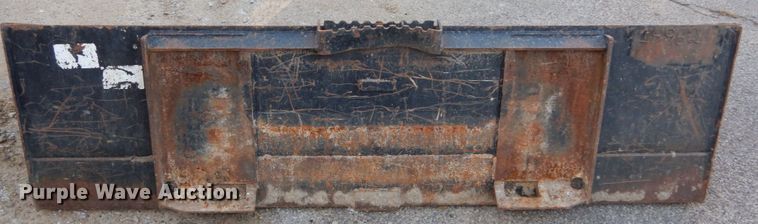 image for item GC9273 Caterpillar low profile skid steer bucket