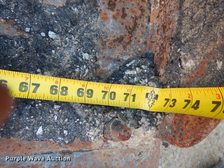 image for item GC9273 Caterpillar low profile skid steer bucket