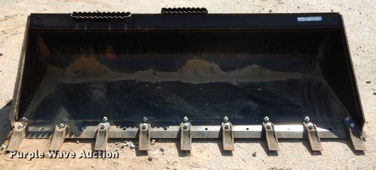 image for item GC9277 Caterpillar low profile skid steer bucket