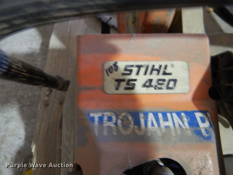 image for item GC9290 Chain saws, concrete/chop saws, and leaf blowers