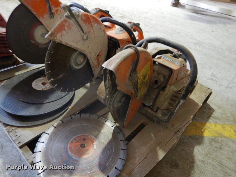 image for item GC9290 Chain saws, concrete/chop saws, and leaf blowers