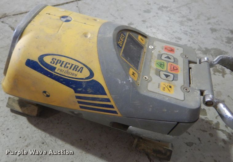 image for item GC9317 Trimble laser level