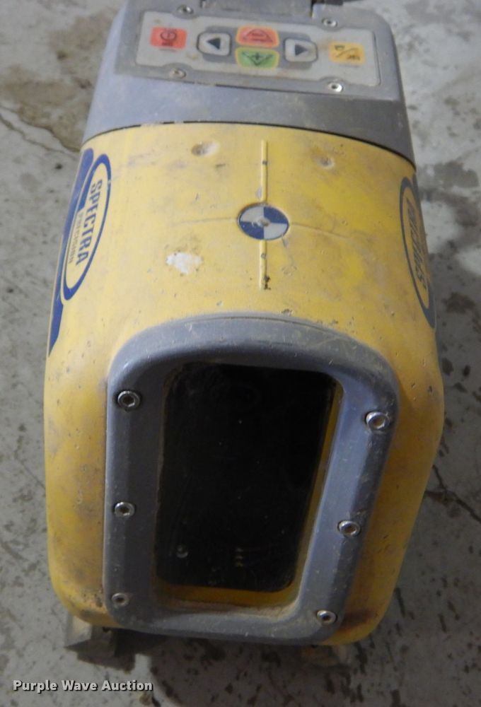 image for item GC9317 Trimble laser level