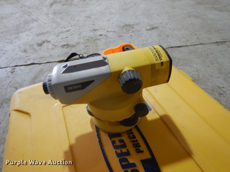 image for item GC9318 Trimble grade laser level