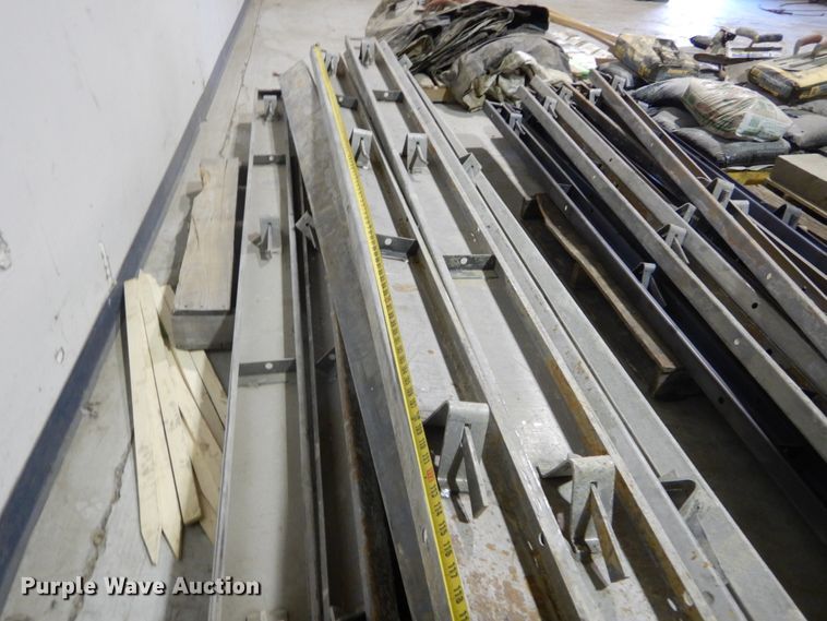 image for item GC9326 Concrete supplies