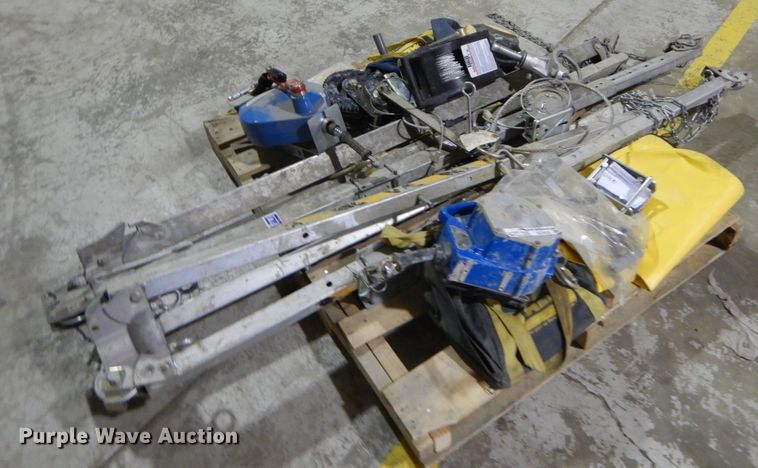 image for item GC9335 Sala confined space tripods