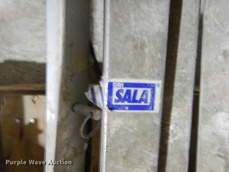 image for item GC9335 Sala confined space tripods