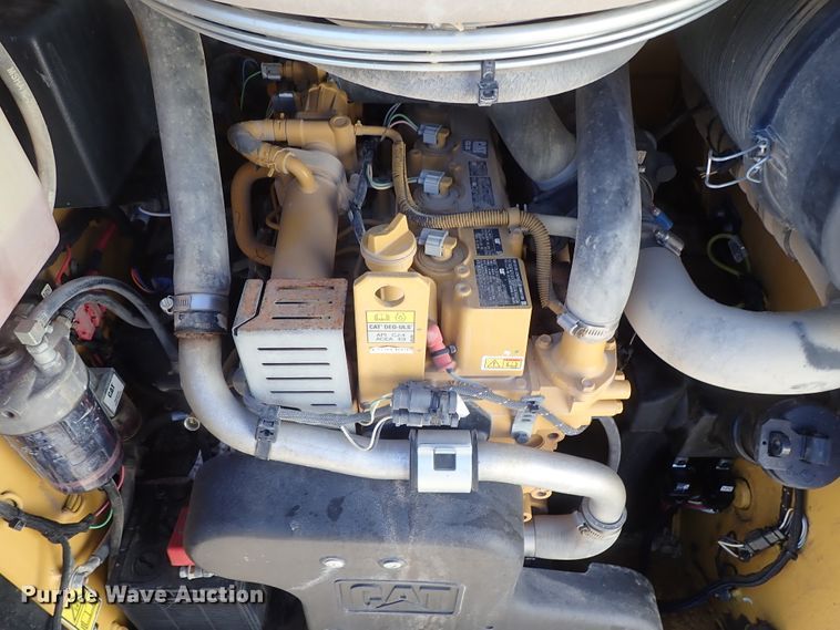 image for item DB7584 2015 Caterpillar 289D skid steer