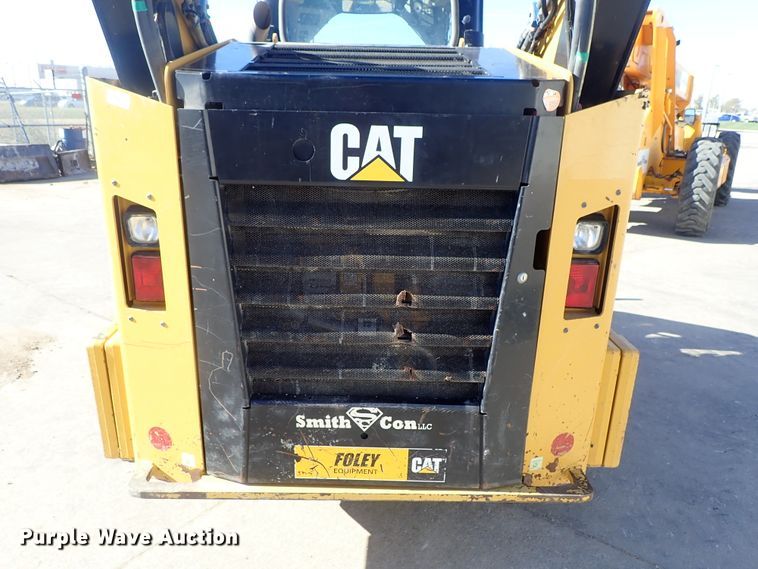 image for item DB7584 2015 Caterpillar 289D skid steer