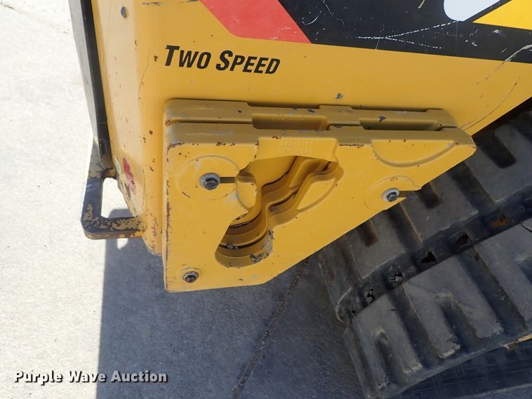 image for item DB7584 2015 Caterpillar 289D skid steer