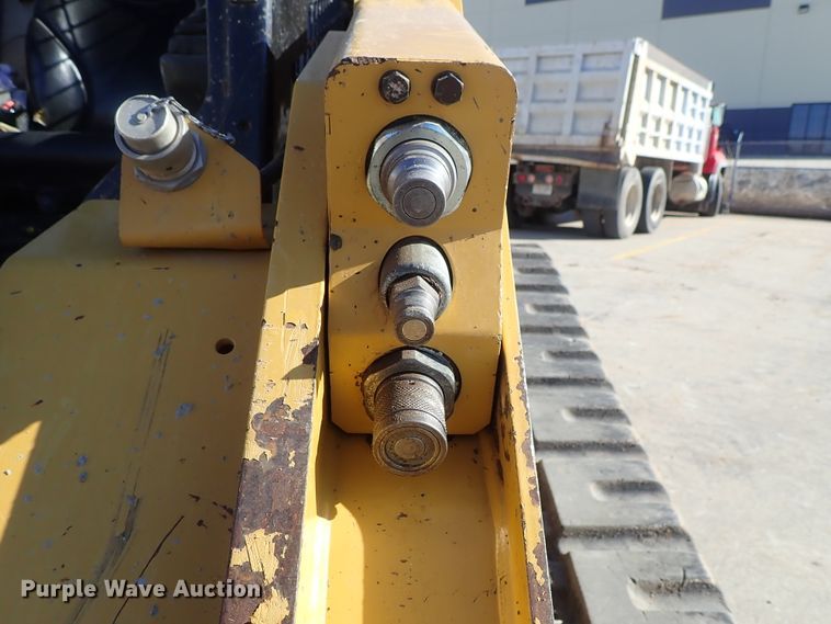 image for item DB7584 2015 Caterpillar 289D skid steer