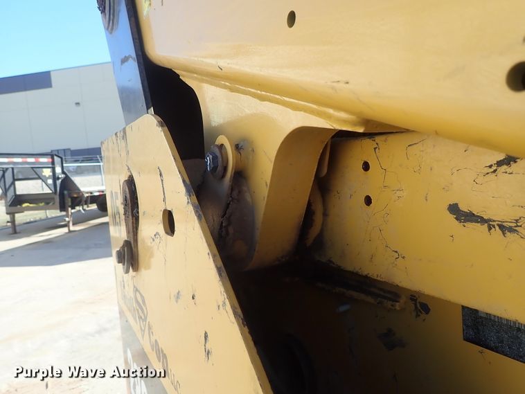 image for item DB7584 2015 Caterpillar 289D skid steer