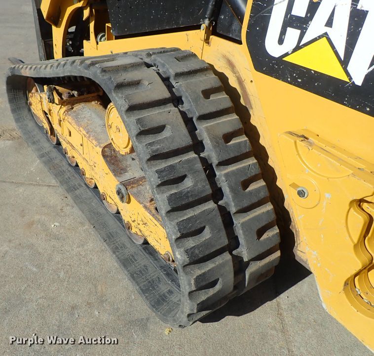 image for item DB7584 2015 Caterpillar 289D skid steer