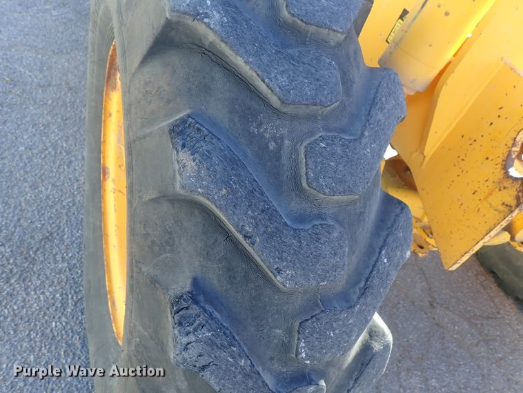 image for item DB7585 2002 JCB 508C telehandler