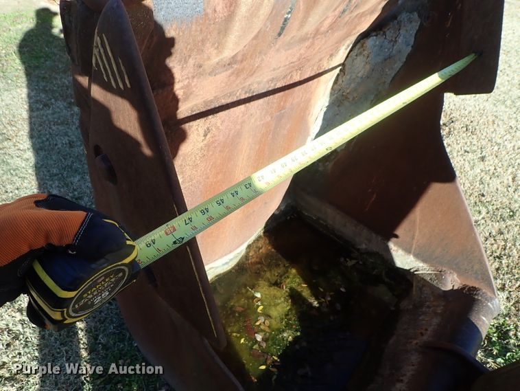 image for item DB7586 Caterpillar 225 excavator