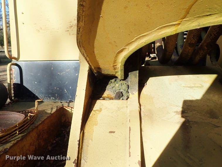 image for item DB7586 Caterpillar 225 excavator