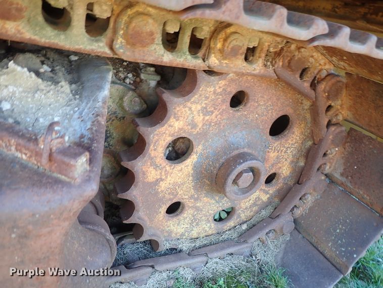 image for item DB7586 Caterpillar 225 excavator