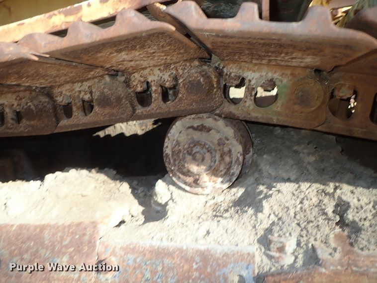 image for item DB7586 Caterpillar 225 excavator