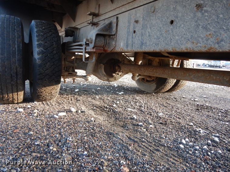 image for item DC4520 1994 GMC TopKick C5500 flatbed truck