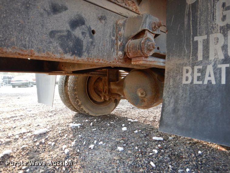 image for item DC4520 1994 GMC TopKick C5500 flatbed truck