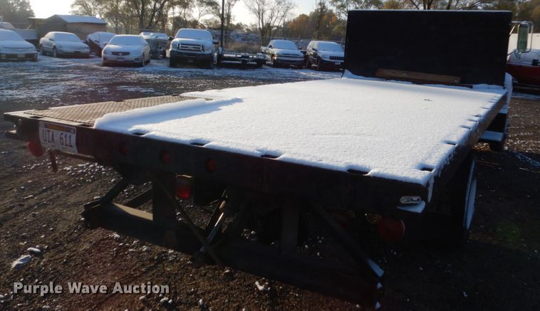 image for item DC4520 1994 GMC TopKick C5500 flatbed truck