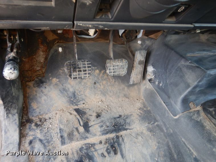 image for item DC4520 1994 GMC TopKick C5500 flatbed truck