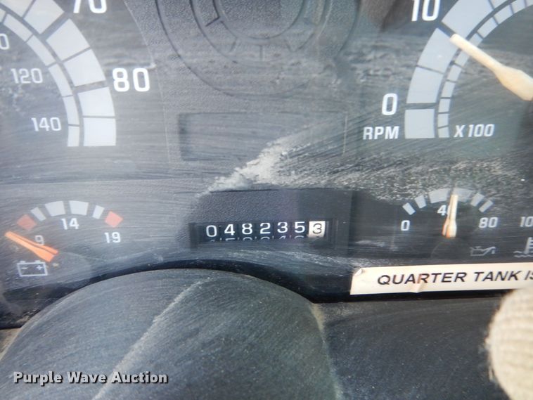 image for item DC4520 1994 GMC TopKick C5500 flatbed truck