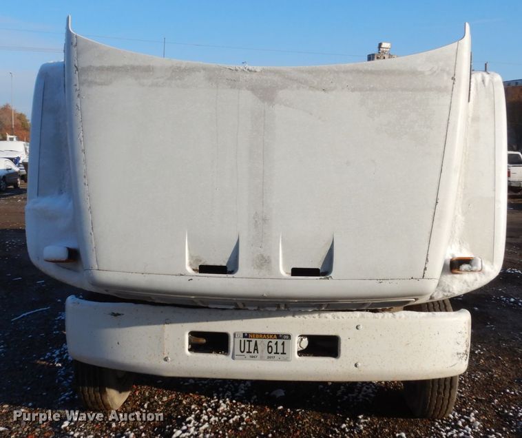 image for item DC4520 1994 GMC TopKick C5500 flatbed truck