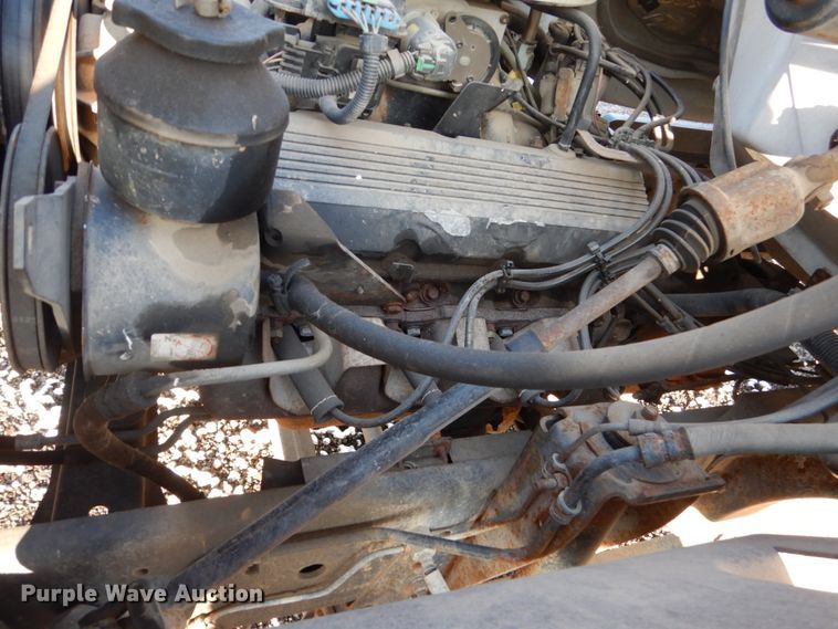 image for item DC4520 1994 GMC TopKick C5500 flatbed truck