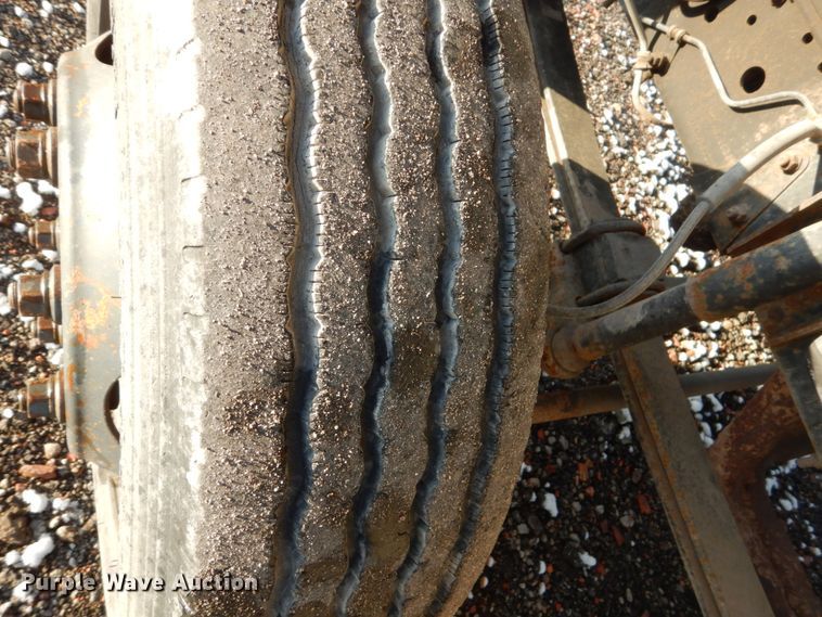 image for item DC4520 1994 GMC TopKick C5500 flatbed truck