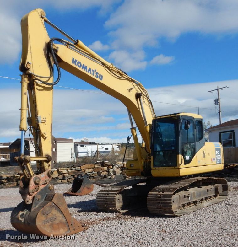 image for item DC4524 2003 Komatsu PC160LC-7 excavator