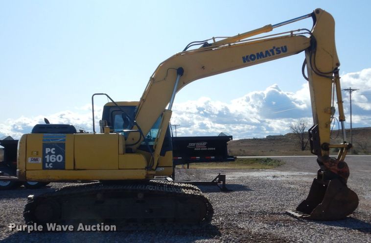 image for item DC4524 2003 Komatsu PC160LC-7 excavator