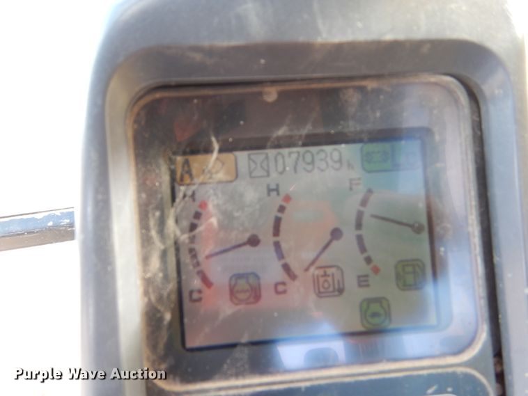 image for item DC4524 2003 Komatsu PC160LC-7 excavator