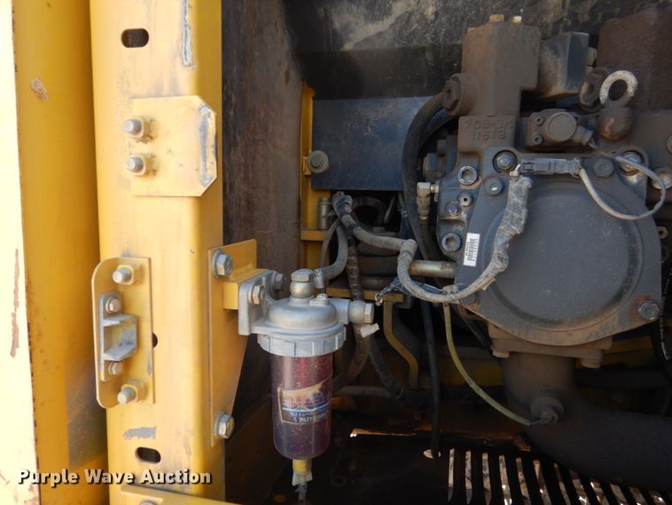 image for item DC4524 2003 Komatsu PC160LC-7 excavator