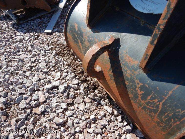 image for item DC4524 2003 Komatsu PC160LC-7 excavator