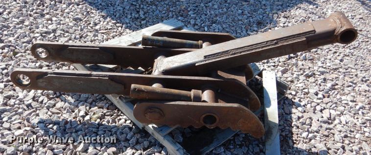 image for item DC4524 2003 Komatsu PC160LC-7 excavator