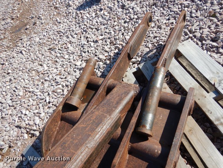 image for item DC4524 2003 Komatsu PC160LC-7 excavator