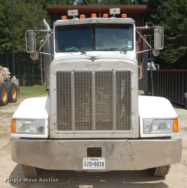 image for item DD3022 1994 Peterbilt 375 dump truck